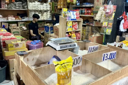Pedagang Beras Jangan Naikkan Harga