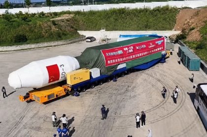 STAR.VISION memastikan roket pembawa Satelit Kembar Hiperspektral OSE telah menuju lokasi peluncuran di lepas pantai Shandong, China. Lampung-1 diproyeksikan mendukung ekonomi kelautan hingga pengelolaan lingkungan berbasis AI.(Kompas.com/Istimewa )